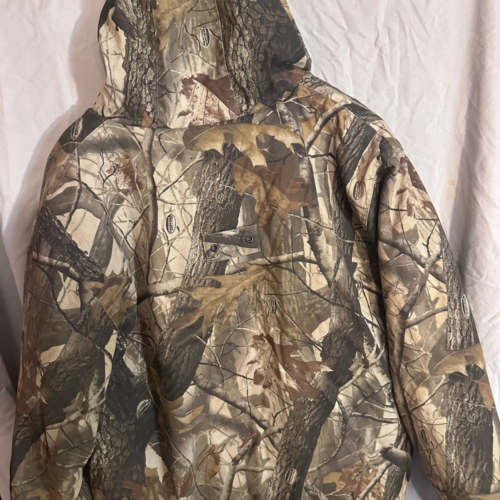 Outfitter’s Ridge Realtree jacket - Picture 3 of 3